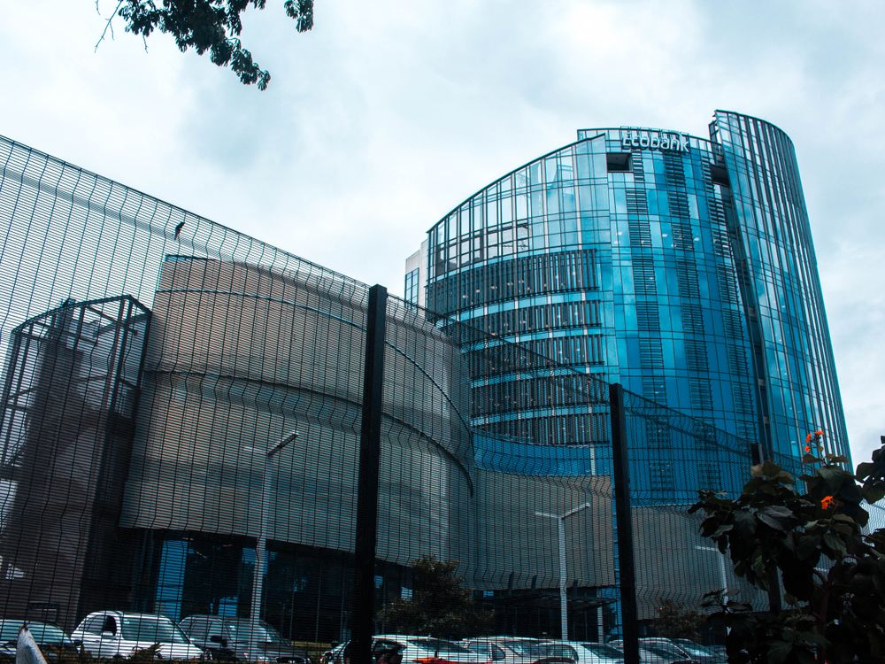 Curtain wall glass facade